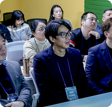 전 세계에서 배우러 오는 시니올 임플란트의 기술력